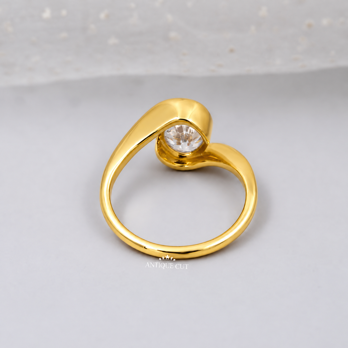 10k Yellow Gold, 14k Yellow Gold, 18k Yellow Gold