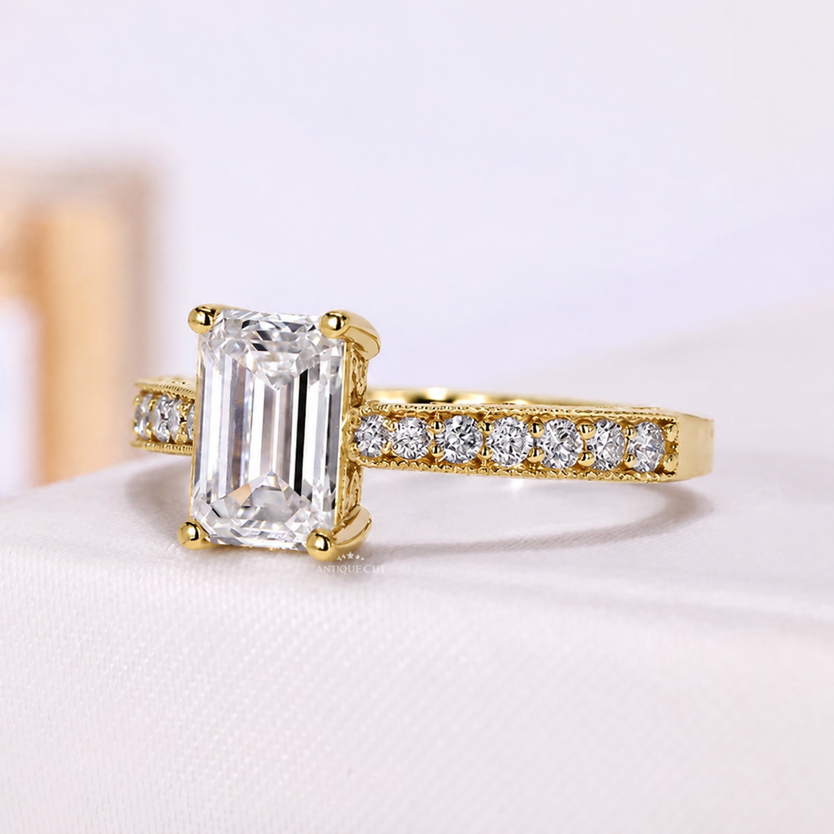 10k Yellow Gold, 14k Yellow Gold, 18k Yellow Gold