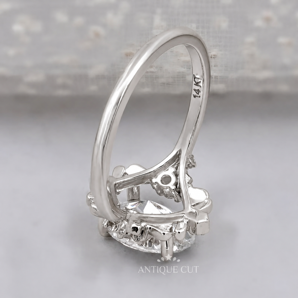 10k White Gold, 14k White Gold, 18k White Gold, Platinum