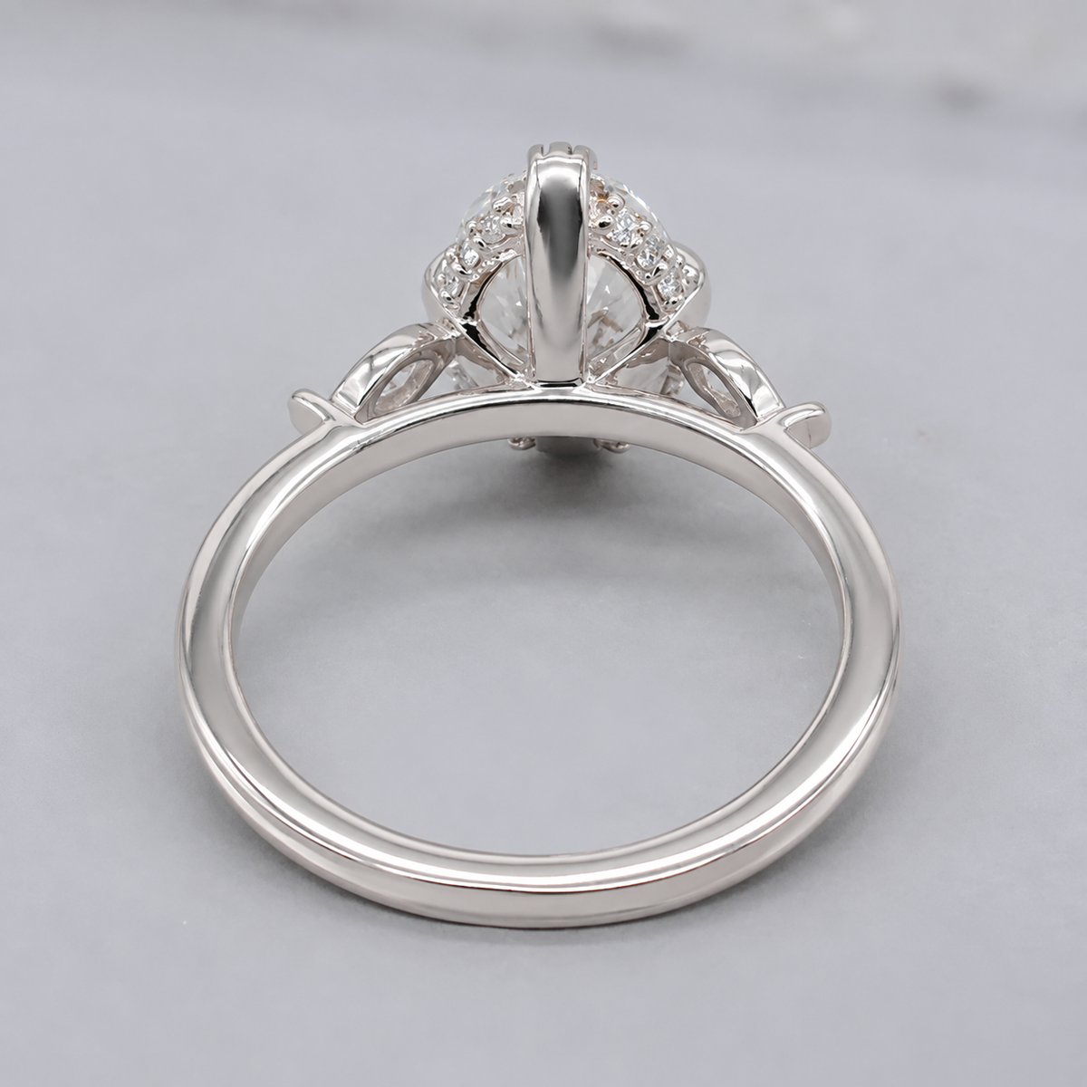 10k White Gold, 14k White Gold, 18k White Gold, Platinum