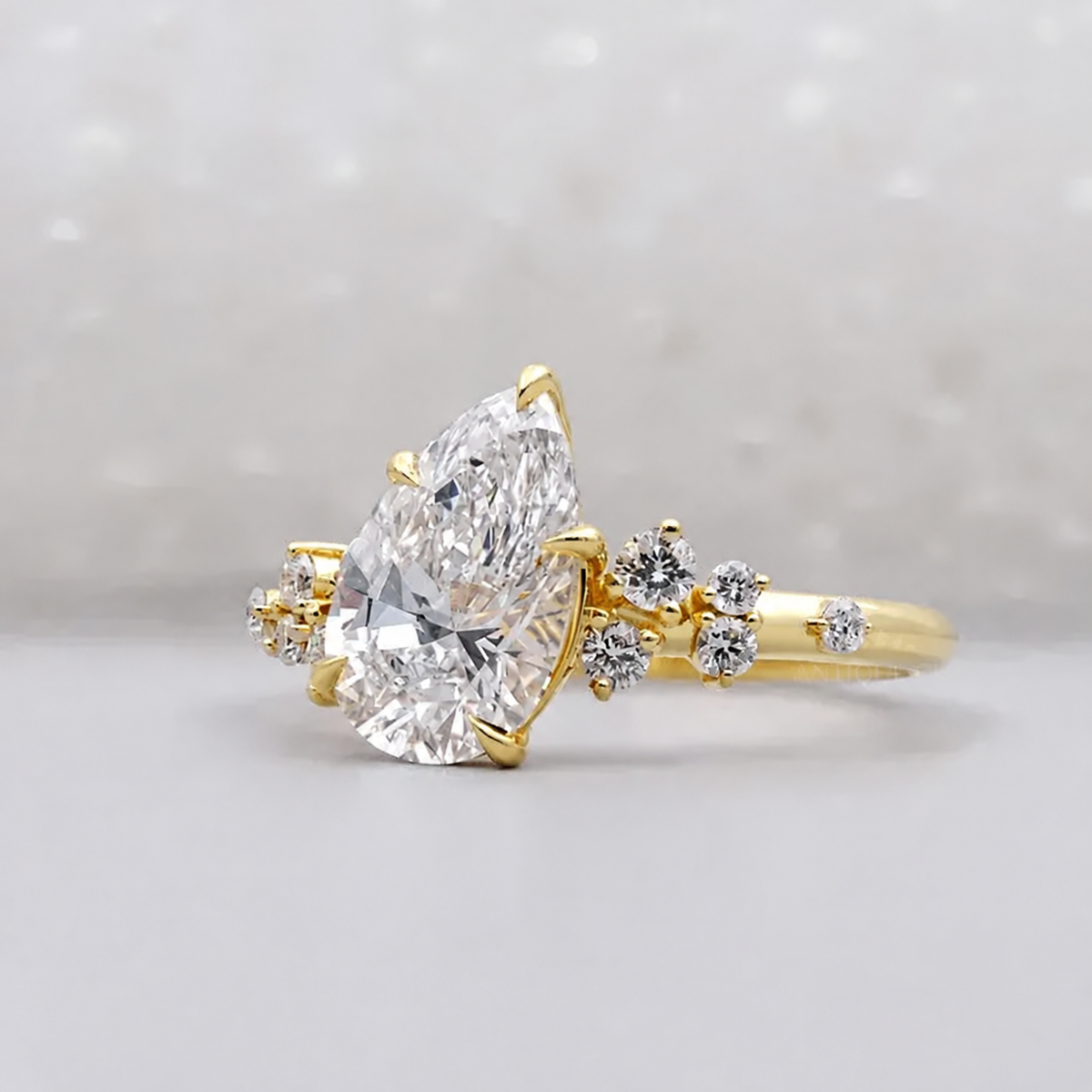 10k Yellow Gold, 14k Yellow Gold, 18k Yellow Gold