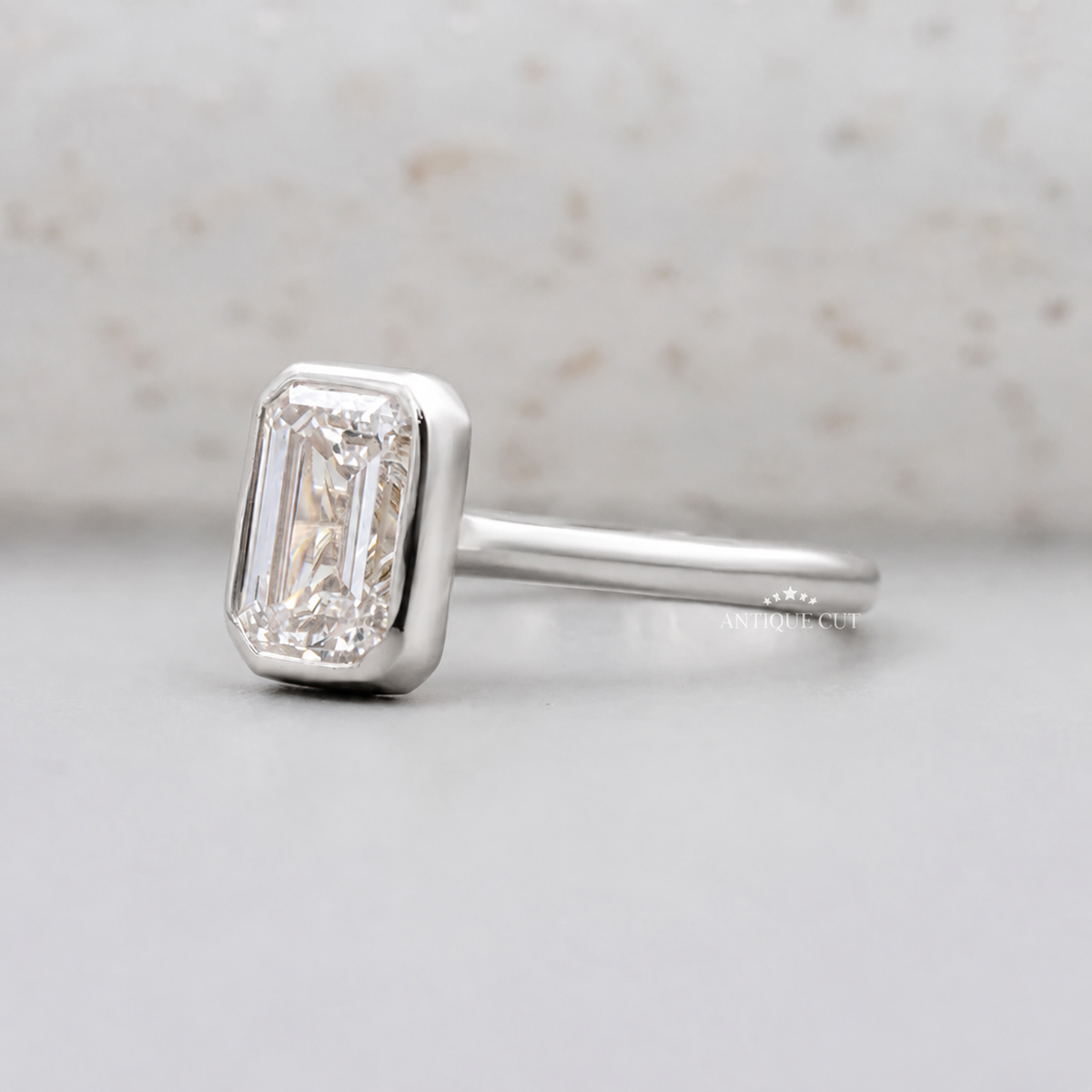 10k White Gold, 14k White Gold, 18k White Gold, Platinum