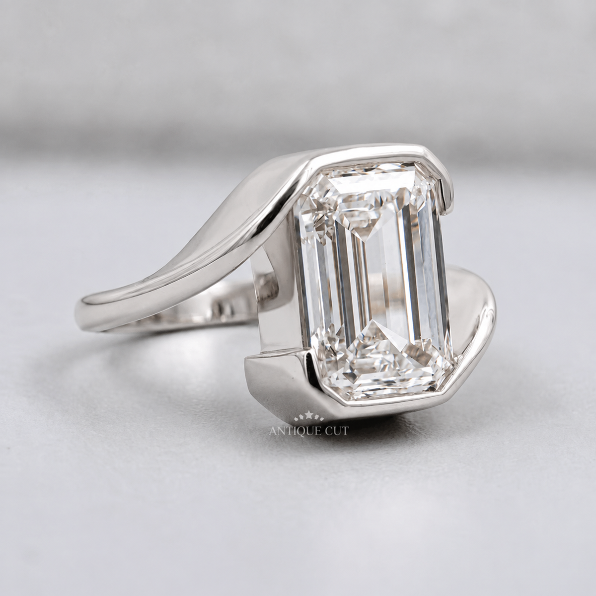 10k White Gold, 14k White Gold, 18k White Gold, Platinum