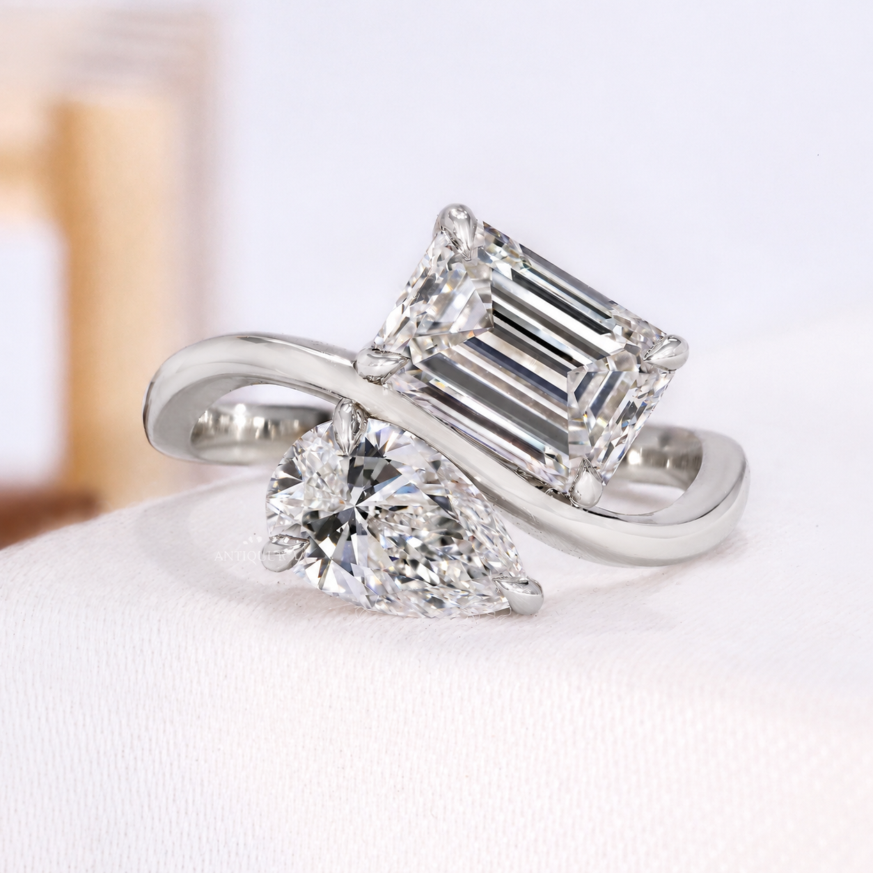 10k White Gold, 14k White Gold, 18k White Gold, Platinum