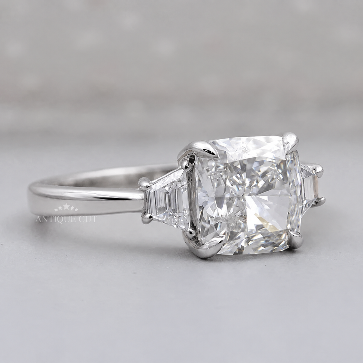 10k White Gold, 14k White Gold, 18k White Gold, Platinum
