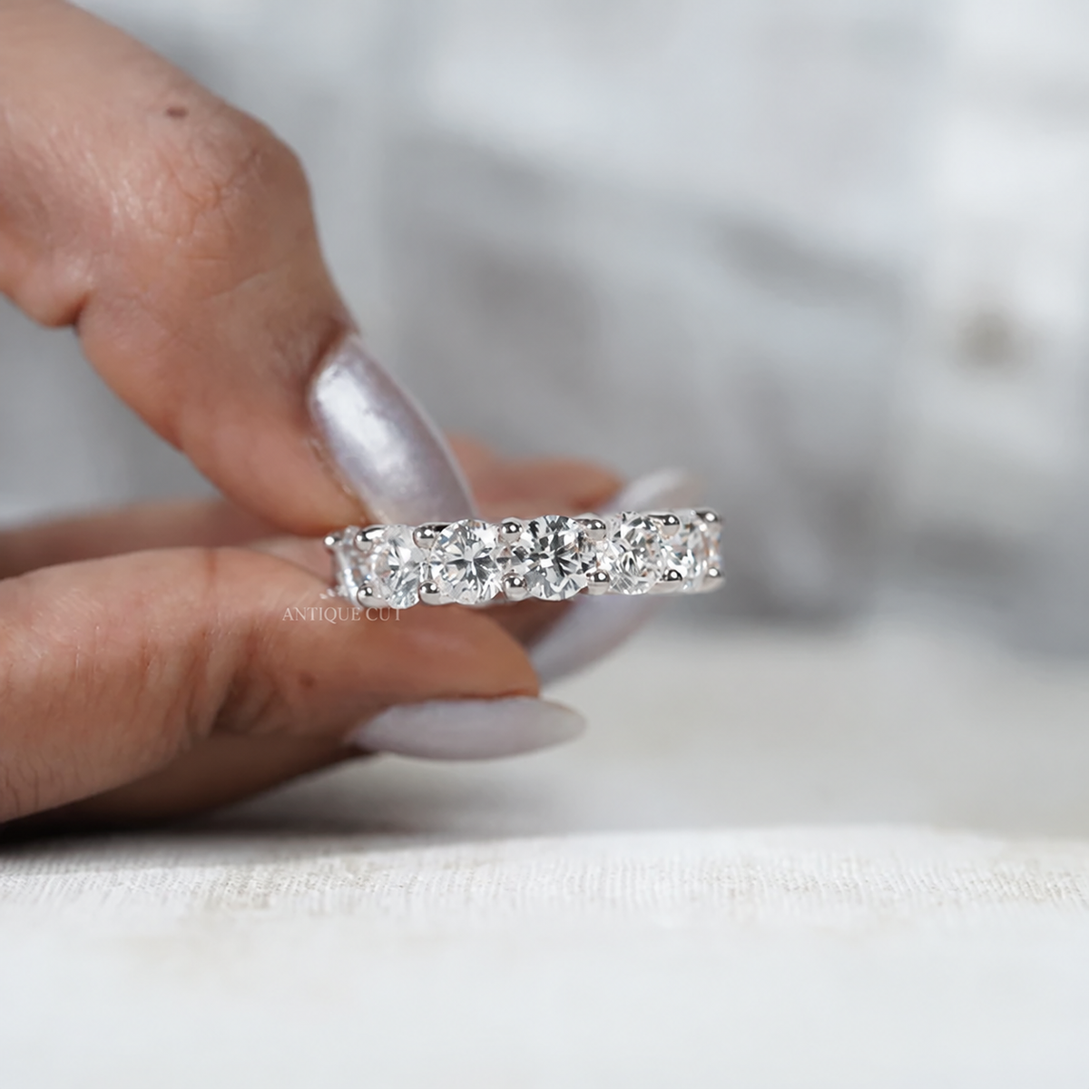 10k White Gold, 14k White Gold, 18k White Gold, Platinum