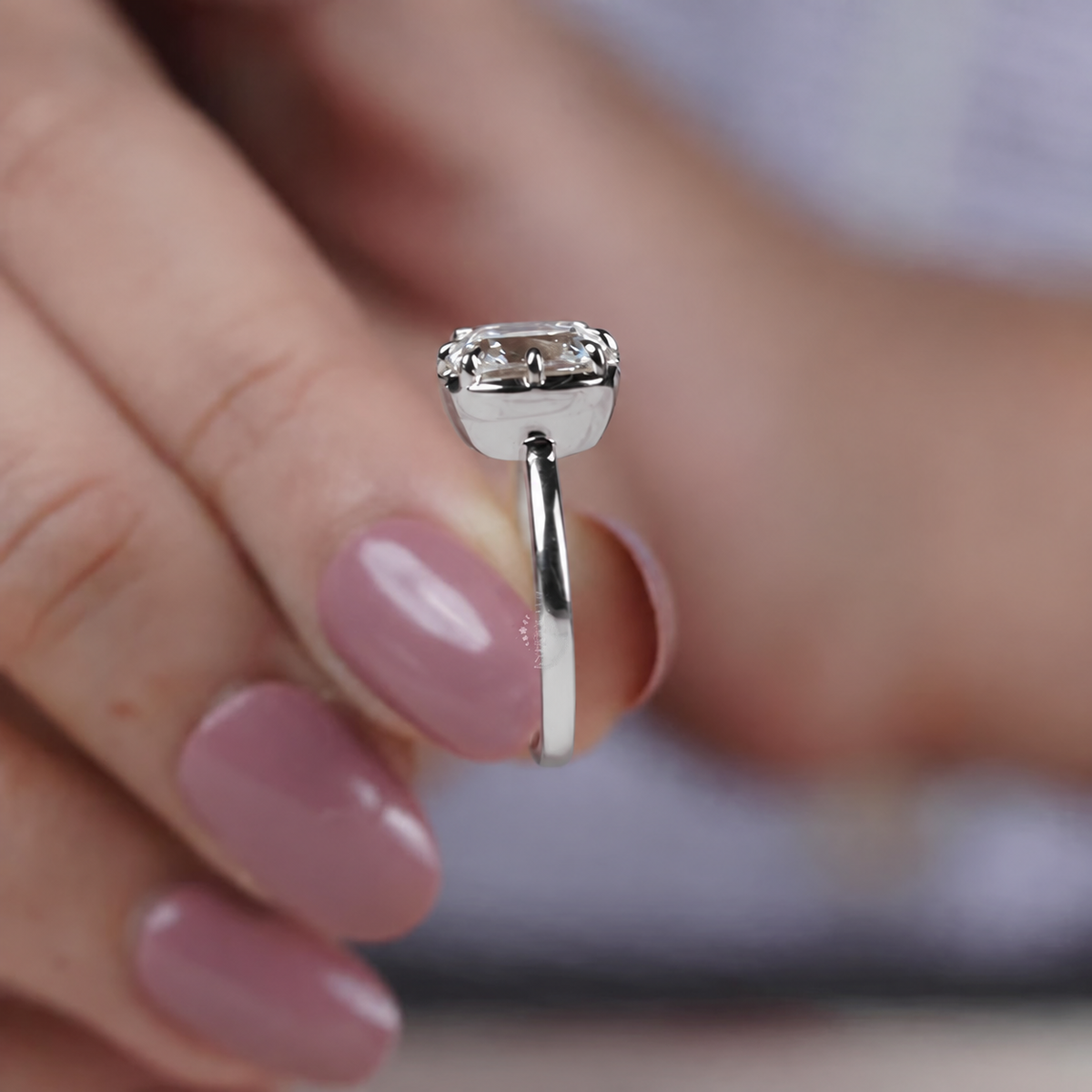 10k White Gold, 14k White Gold, 18k White Gold, Platinum