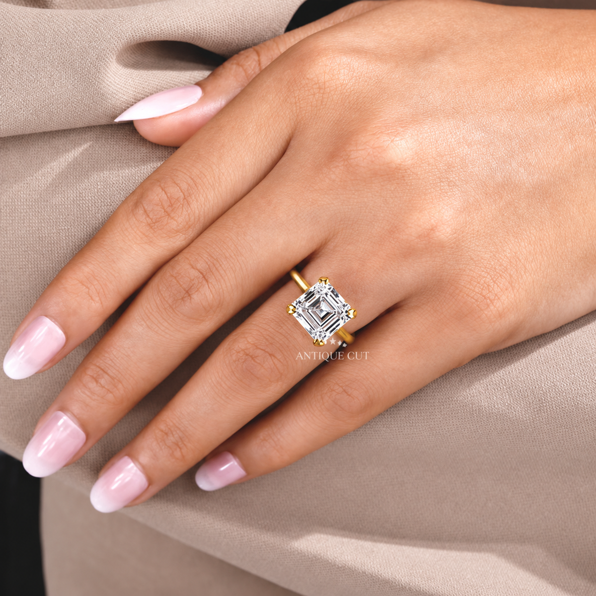 10k Yellow Gold, 14k Yellow Gold, 18k Yellow Gold