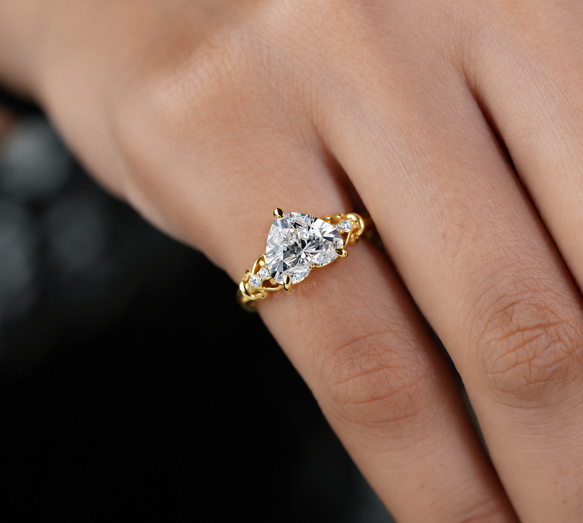 10k Yellow Gold, 14k Yellow Gold, 18k Yellow Gold