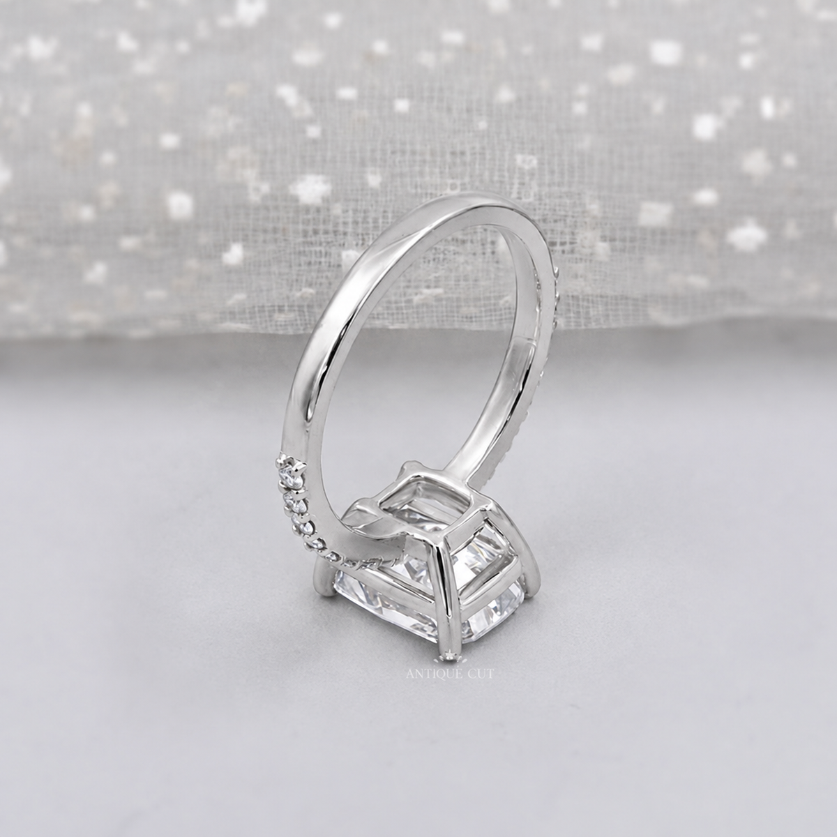 10k White Gold, 14k White Gold, 18k White Gold, Platinum