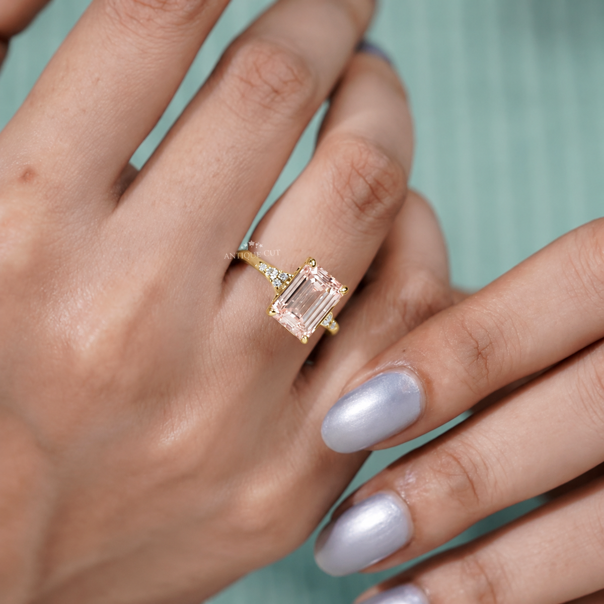 10k Yellow Gold, 14k Yellow Gold, 18k Yellow Gold