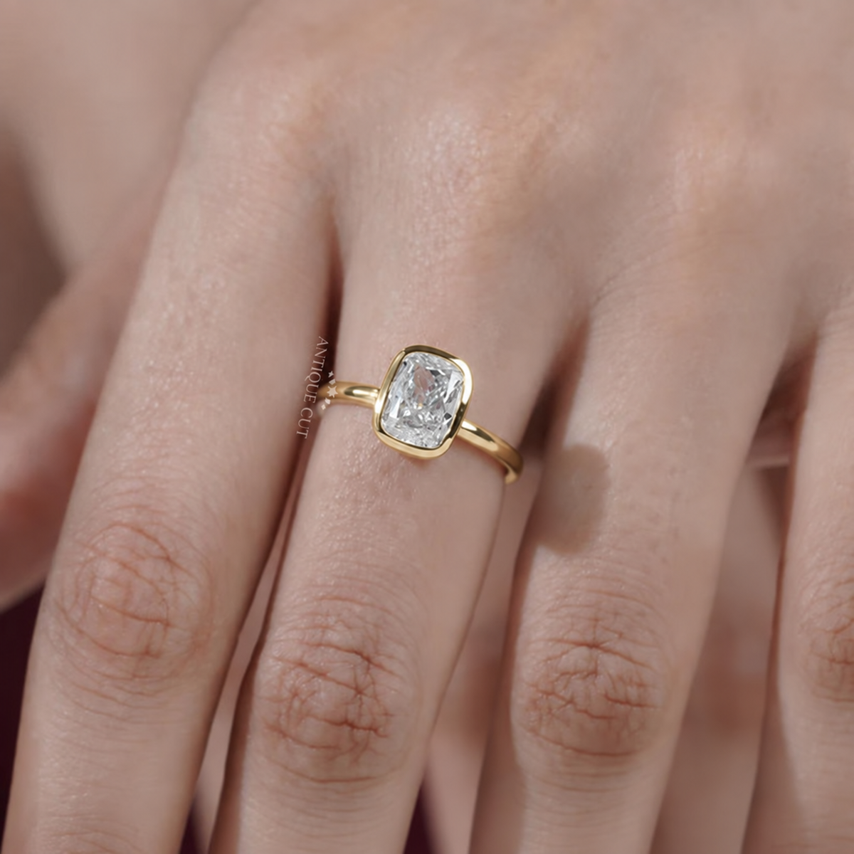 10k Yellow Gold, 14k Yellow Gold, 18k Yellow Gold