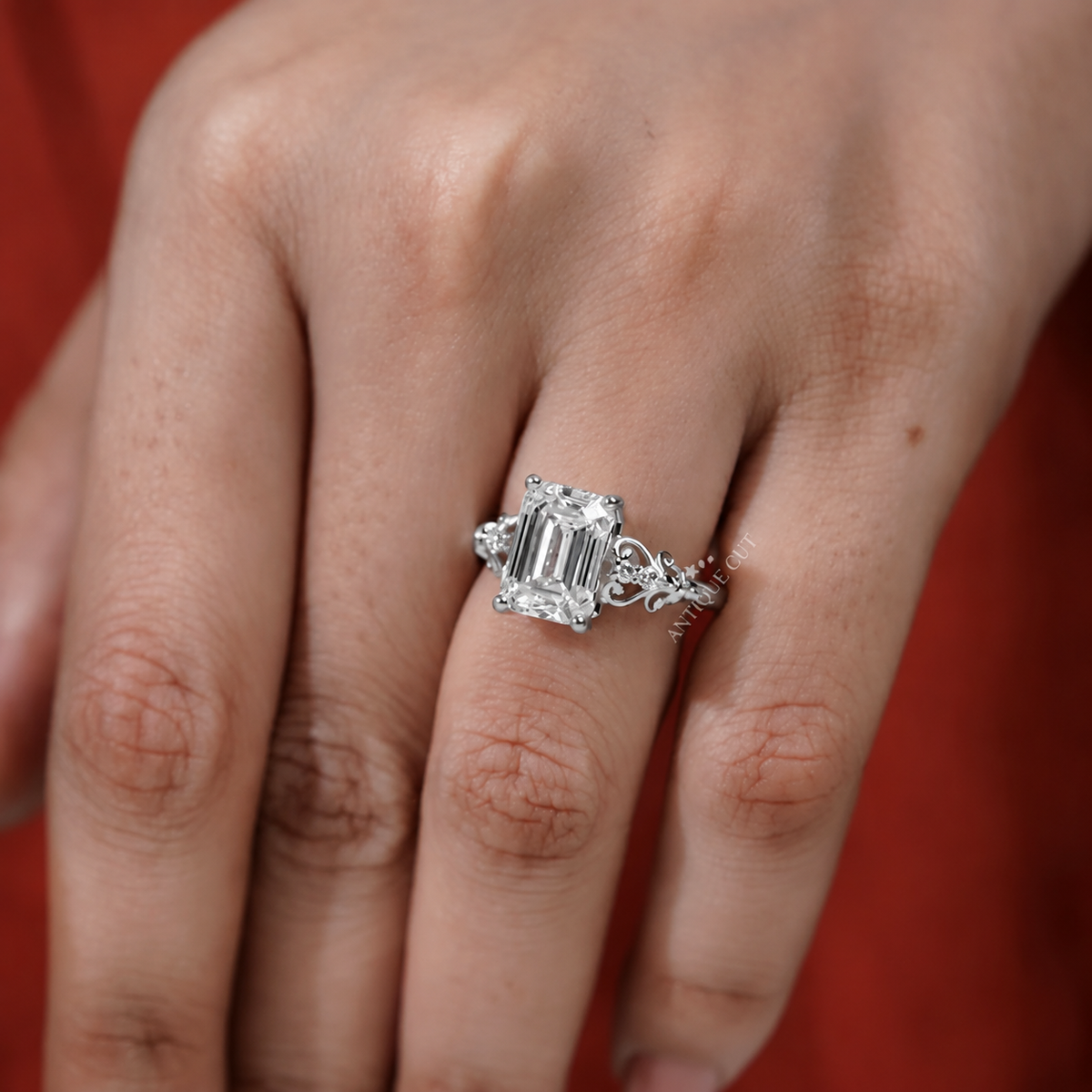 10k White Gold, 14k White Gold, 18k White Gold, Platinum