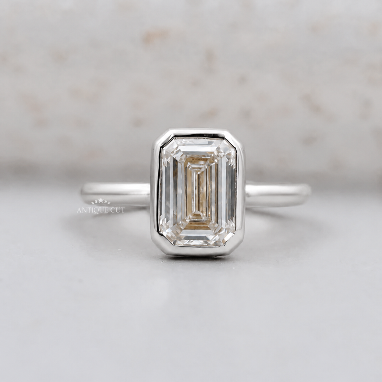 10k White Gold, 14k White Gold, 18k White Gold, Platinum