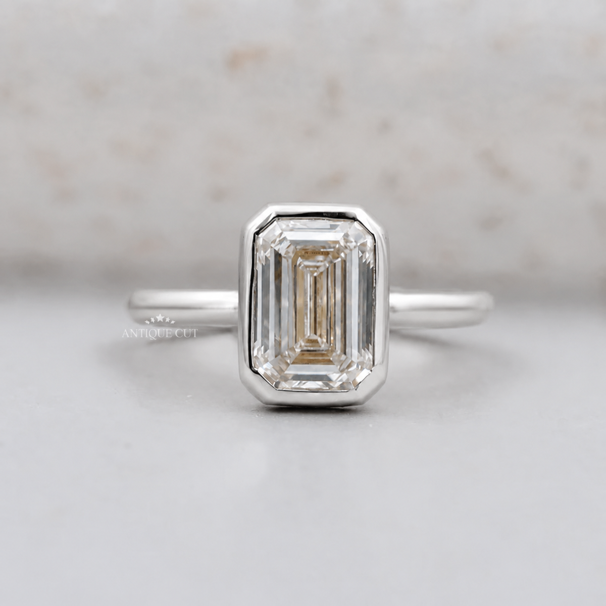 10k White Gold, 14k White Gold, 18k White Gold, Platinum