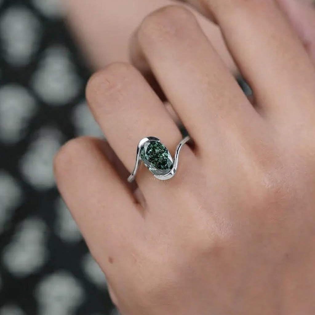 10k White Gold, 14k White Gold, 18k White Gold, Platinum