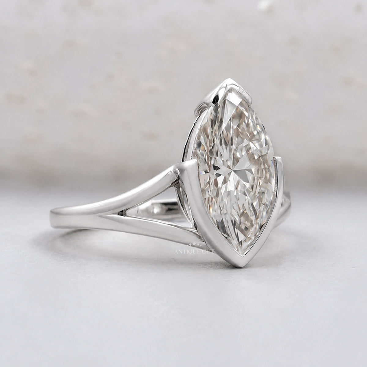 10k White Gold, 14k White Gold, 18k White Gold, Platinum