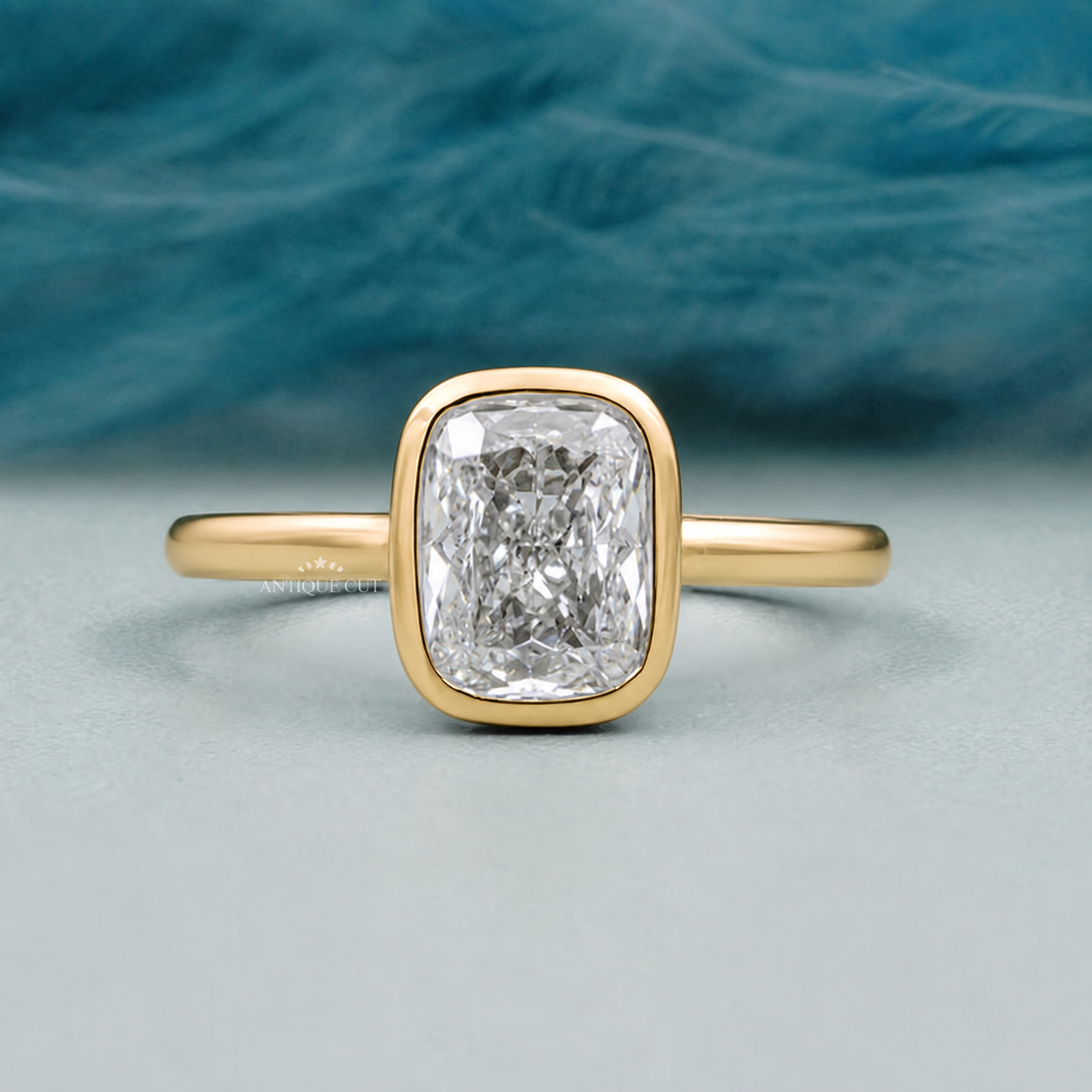 10k Yellow Gold, 14k Yellow Gold, 18k Yellow Gold