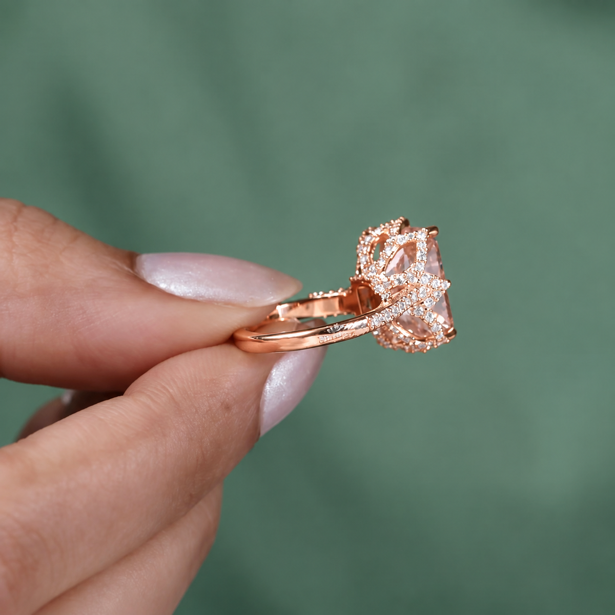 10k Rose Gold, 14k Rose Gold, 18k Rose Gold