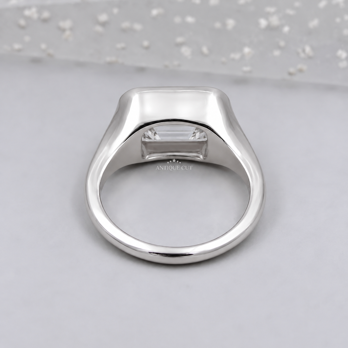 10k White Gold, 14k White Gold, 18k White Gold, Platinum
