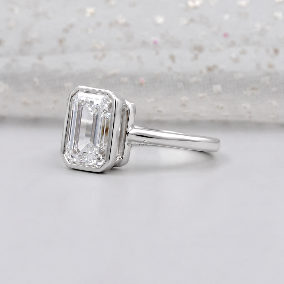 10k White Gold, 14k White Gold, 18k White Gold, Platinum
