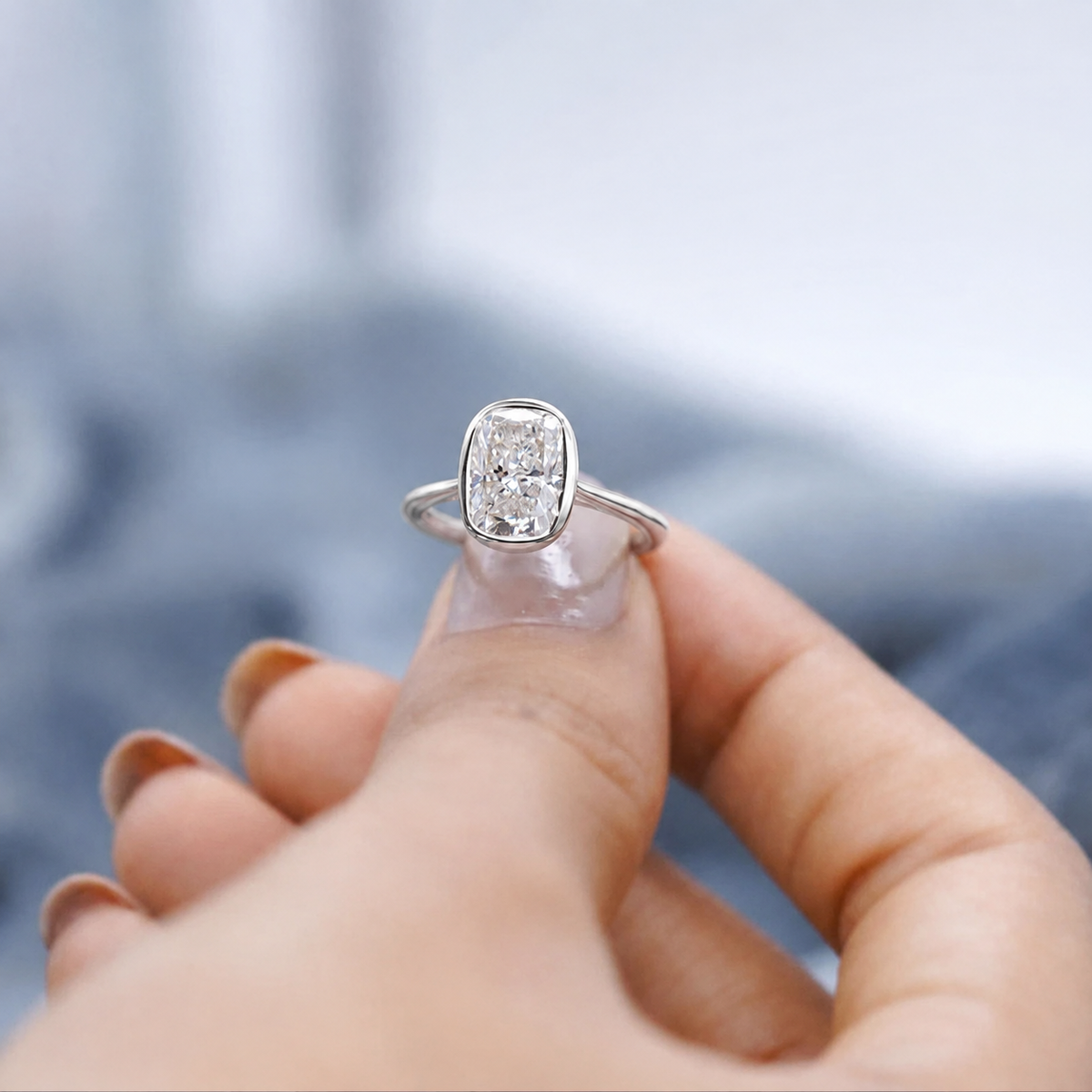 10k White Gold, 14k White Gold, 18k White Gold, Platinum, Silver