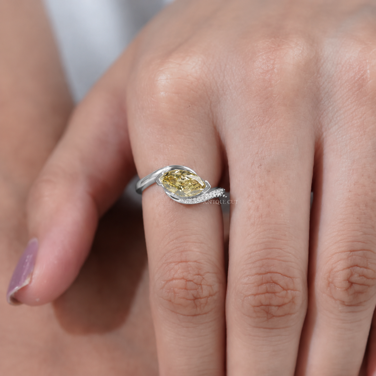 10k White Gold, 14k White Gold, 18k White Gold, Platinum
