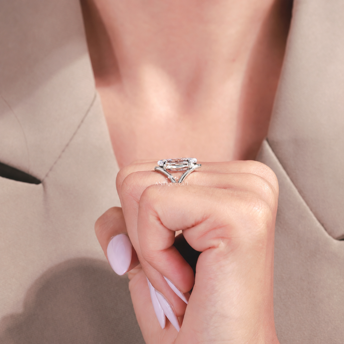 10k White Gold, 14k White Gold, 18k White Gold, Platinum