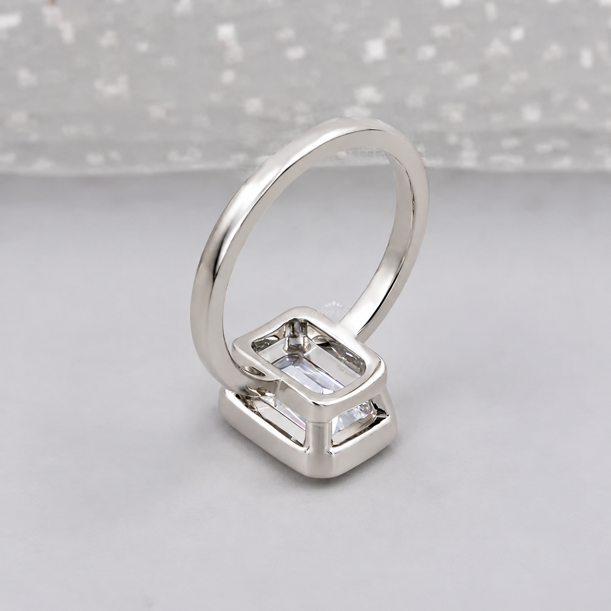 10k White Gold, 14k White Gold, 18k White Gold, Platinum