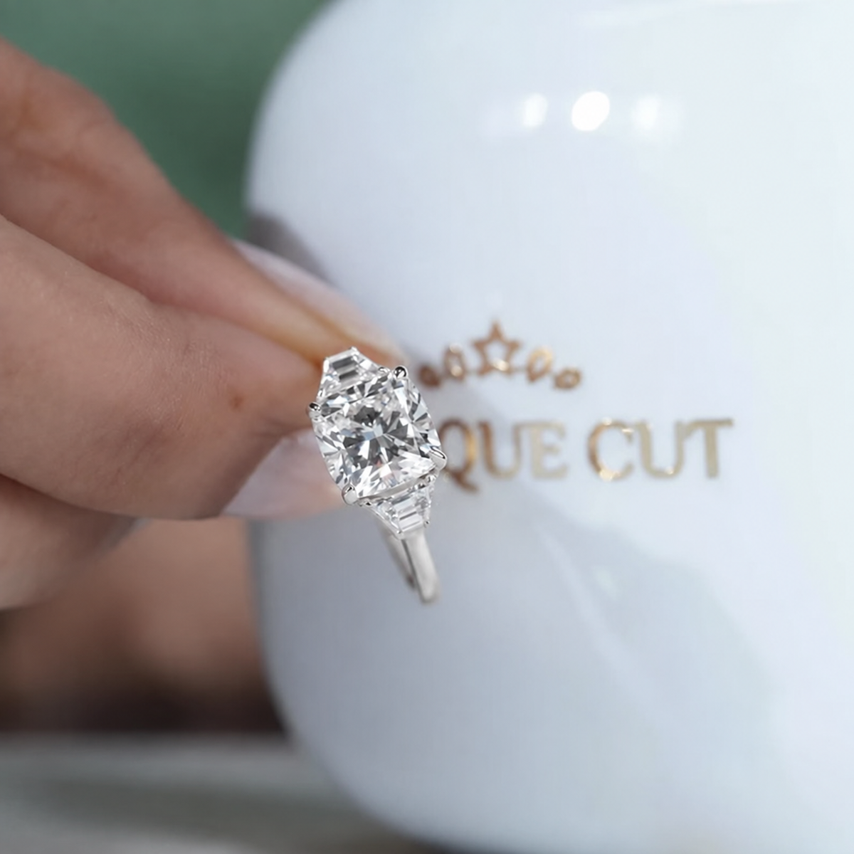 10k White Gold, 14k White Gold, 18k White Gold, Platinum