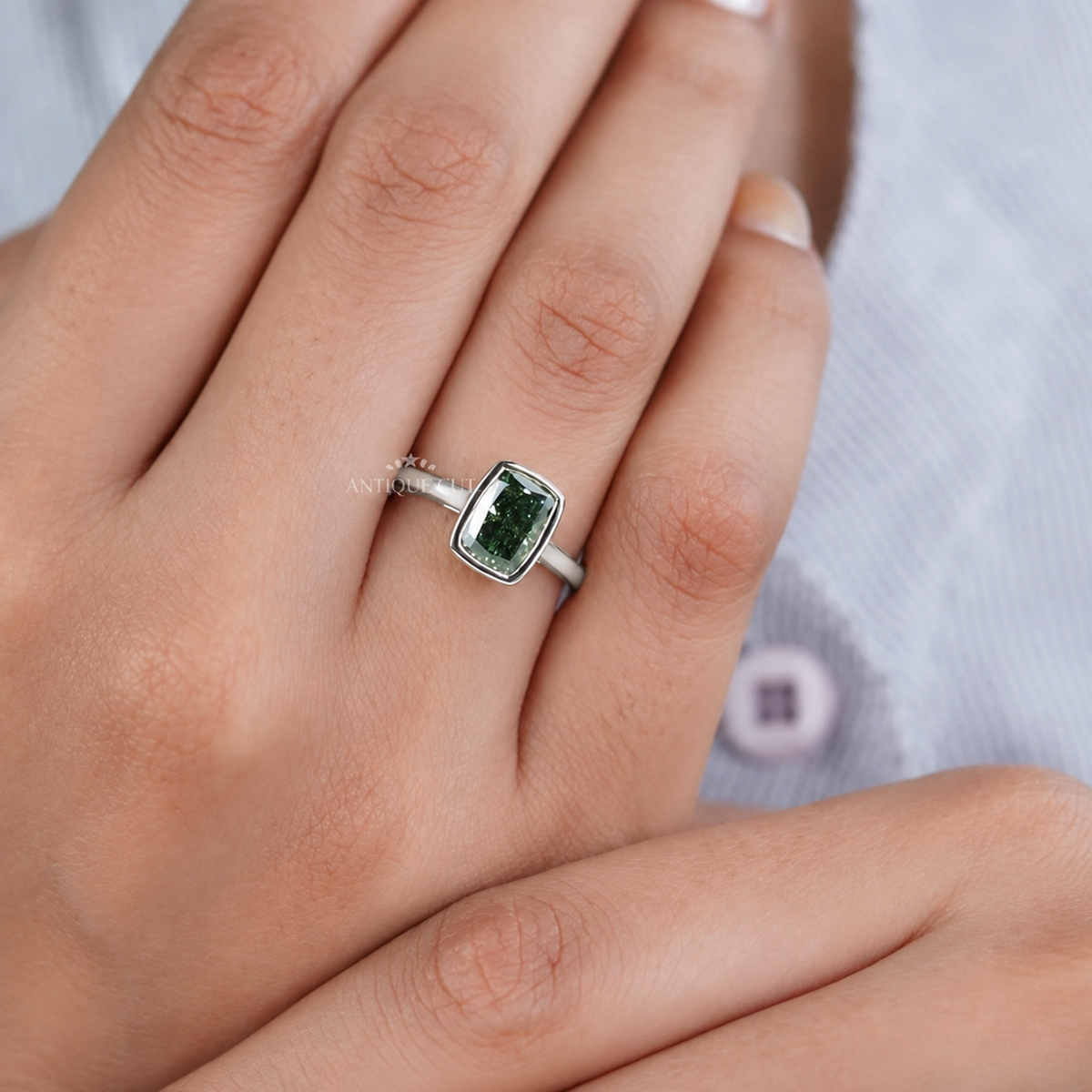 10k White Gold, 14k White Gold, 18k White Gold, Platinum