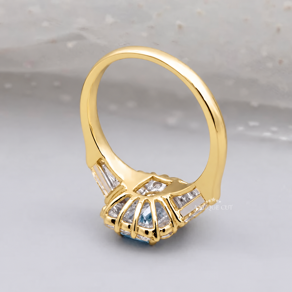 10k Yellow Gold, 14k Yellow Gold, 18k Yellow Gold