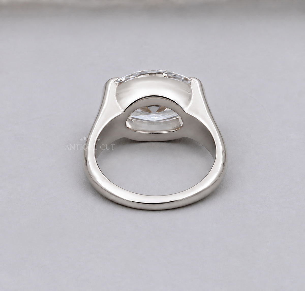 10k White Gold, 14k White Gold, 18k White Gold, Platinum