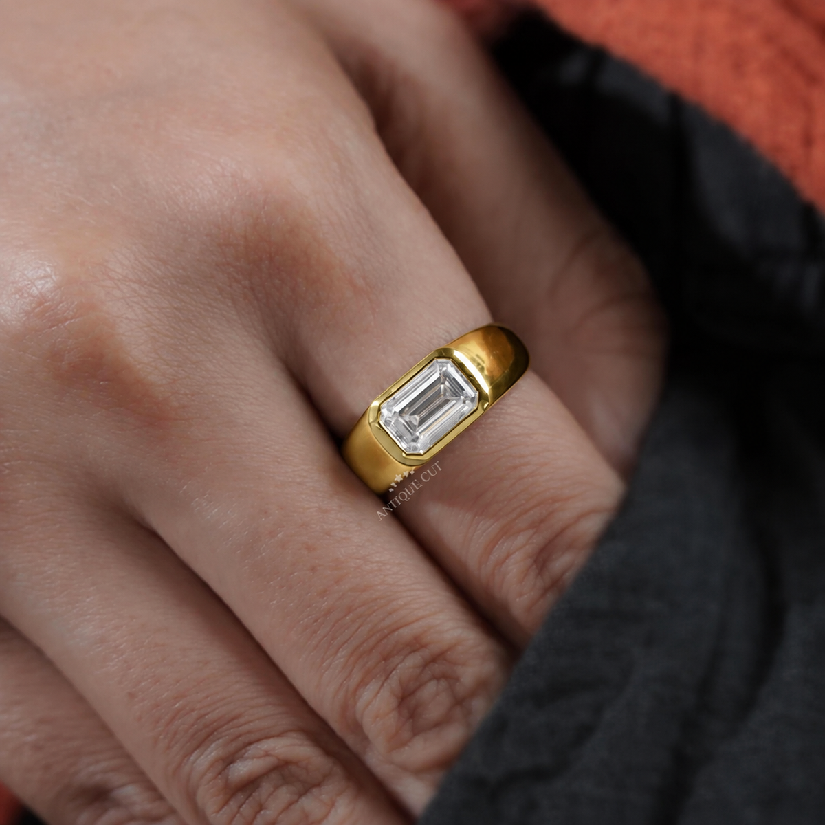 10k Yellow Gold, 14k Yellow Gold, 18k Yellow Gold