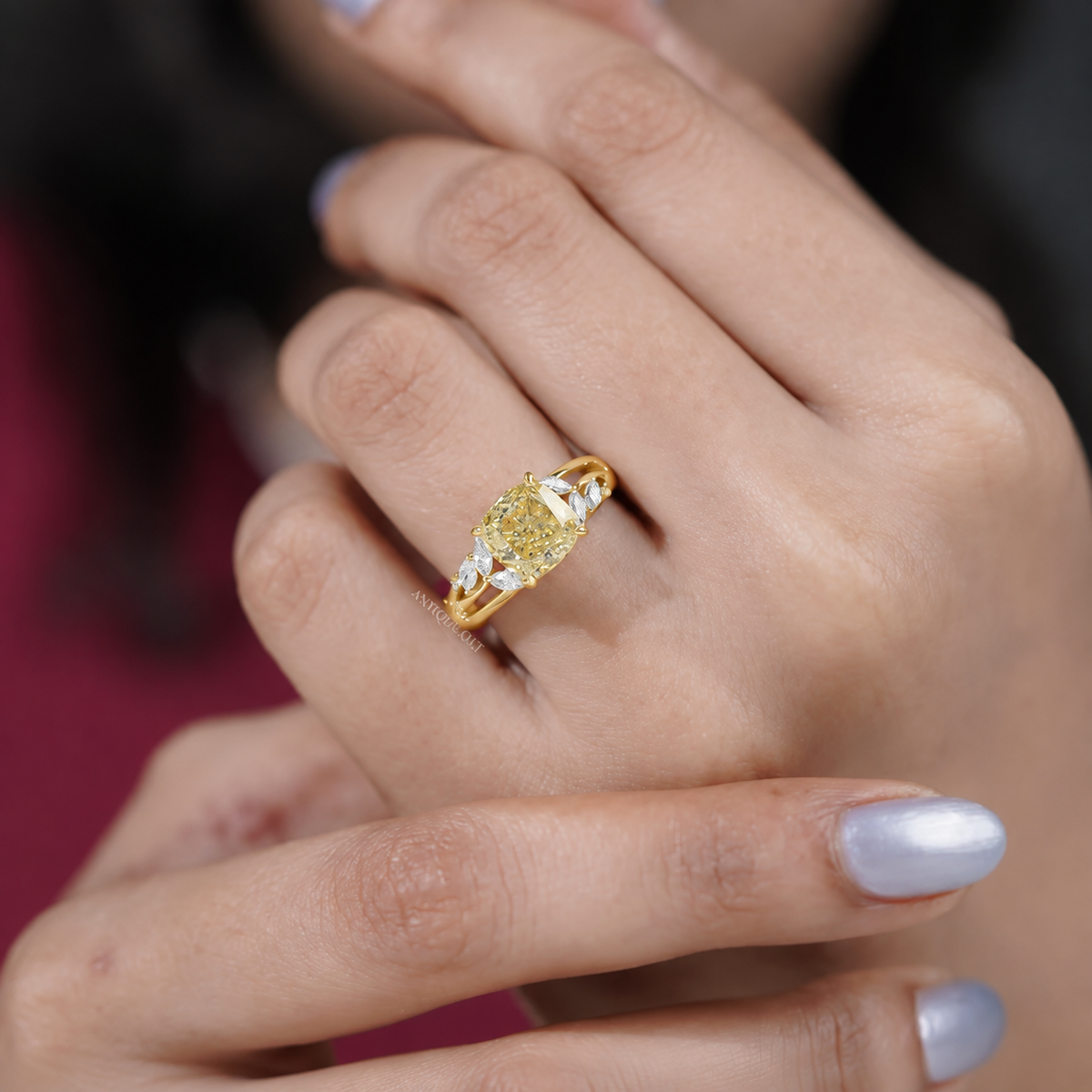 10k Yellow Gold, 14k Yellow Gold, 18k Yellow Gold