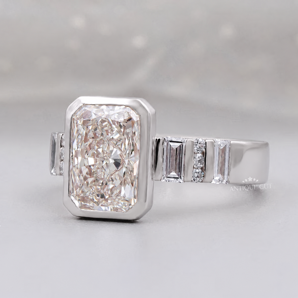 10k White Gold, 14k White Gold, 18k White Gold, Platinum