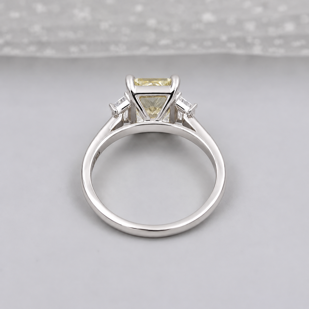 10k White Gold, 14k White Gold, 18k White Gold, Platinum