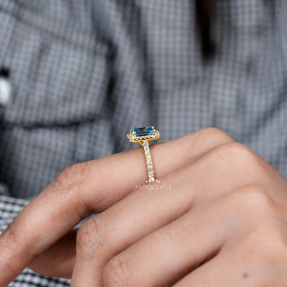 10k Yellow Gold, 14k Yellow Gold, 18k Yellow Gold