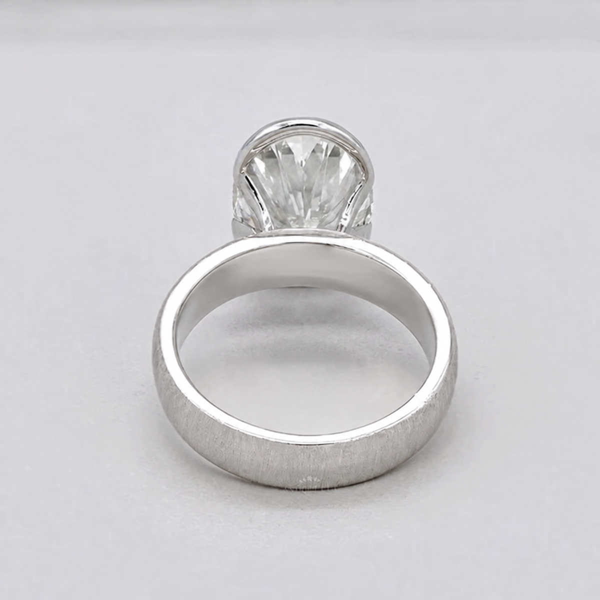 10k White Gold, 14k White Gold, 18k White Gold, Platinum