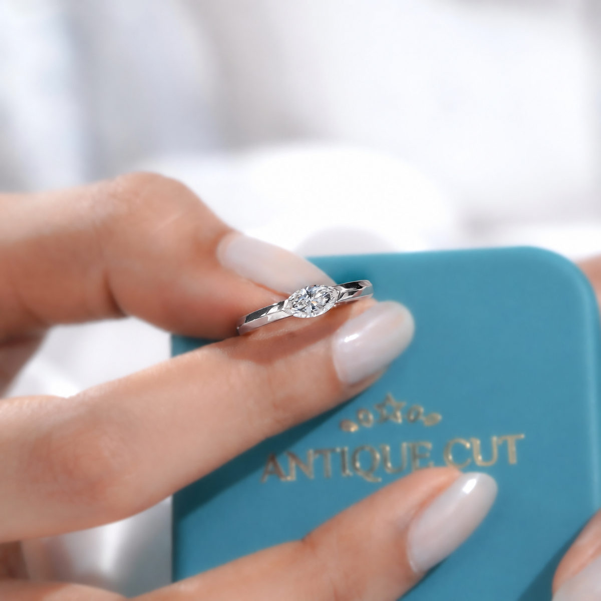 10k White Gold, 14k White Gold, 18k White Gold, Platinum