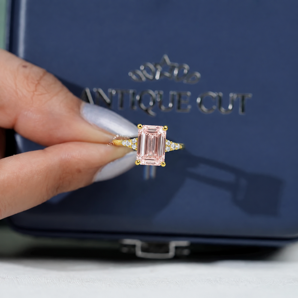 10k Yellow Gold, 14k Yellow Gold, 18k Yellow Gold