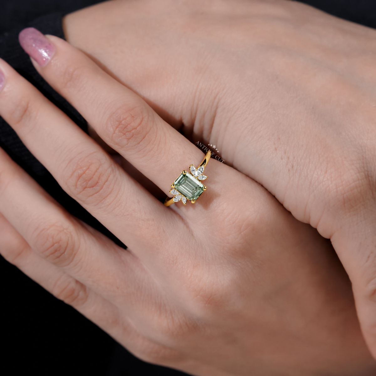 10k Yellow Gold, 14k Yellow Gold, 18k Yellow Gold