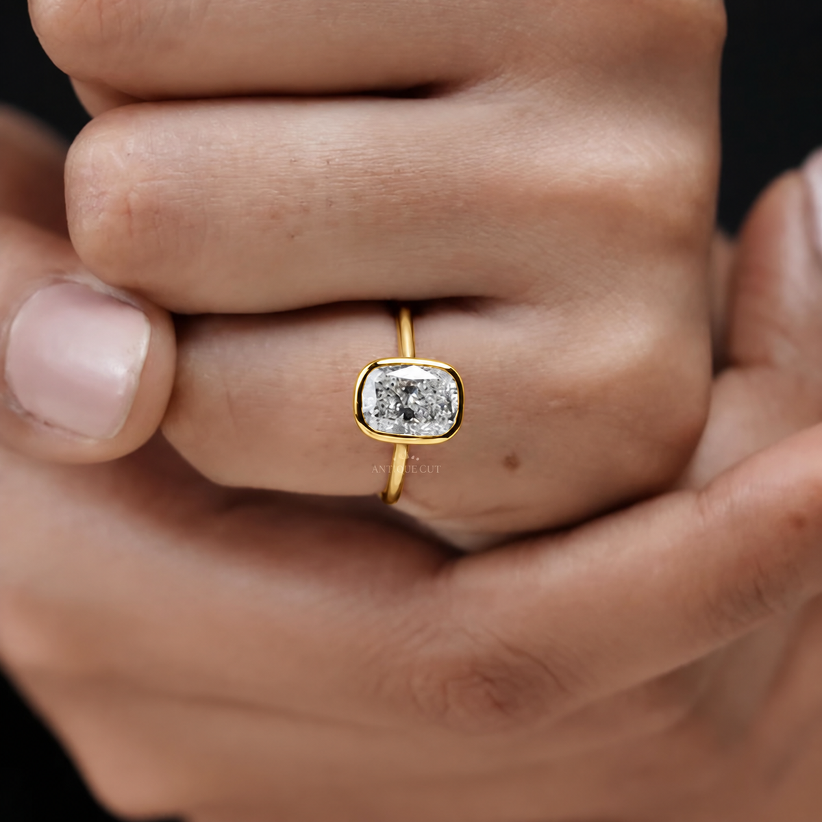 10k Yellow Gold, 14k Yellow Gold, 18k Yellow Gold