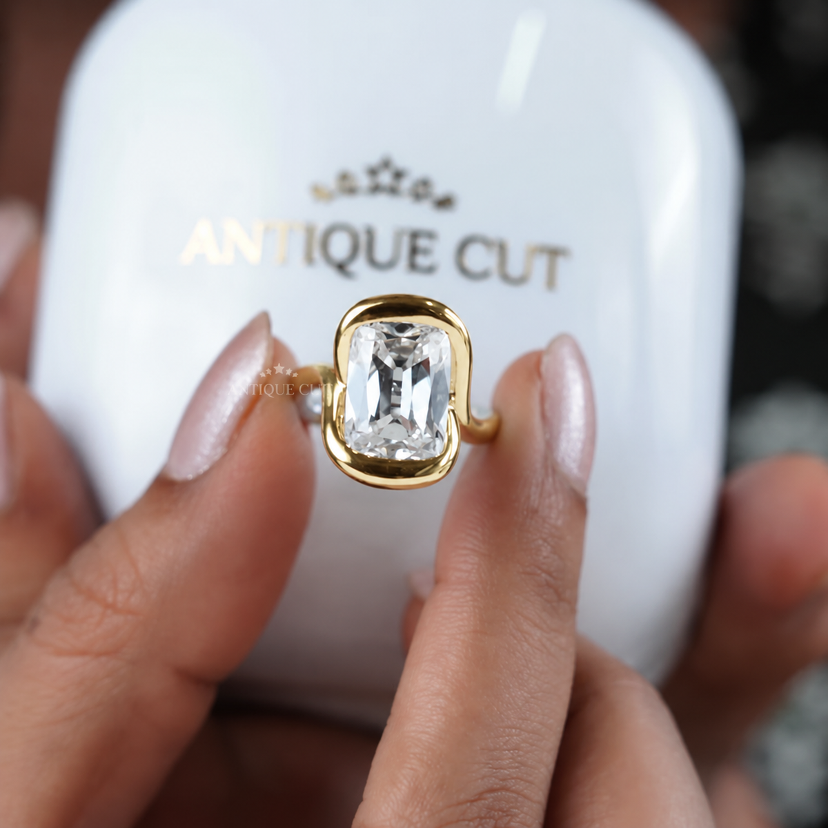 10k Yellow Gold, 14k Yellow Gold, 18k Yellow Gold