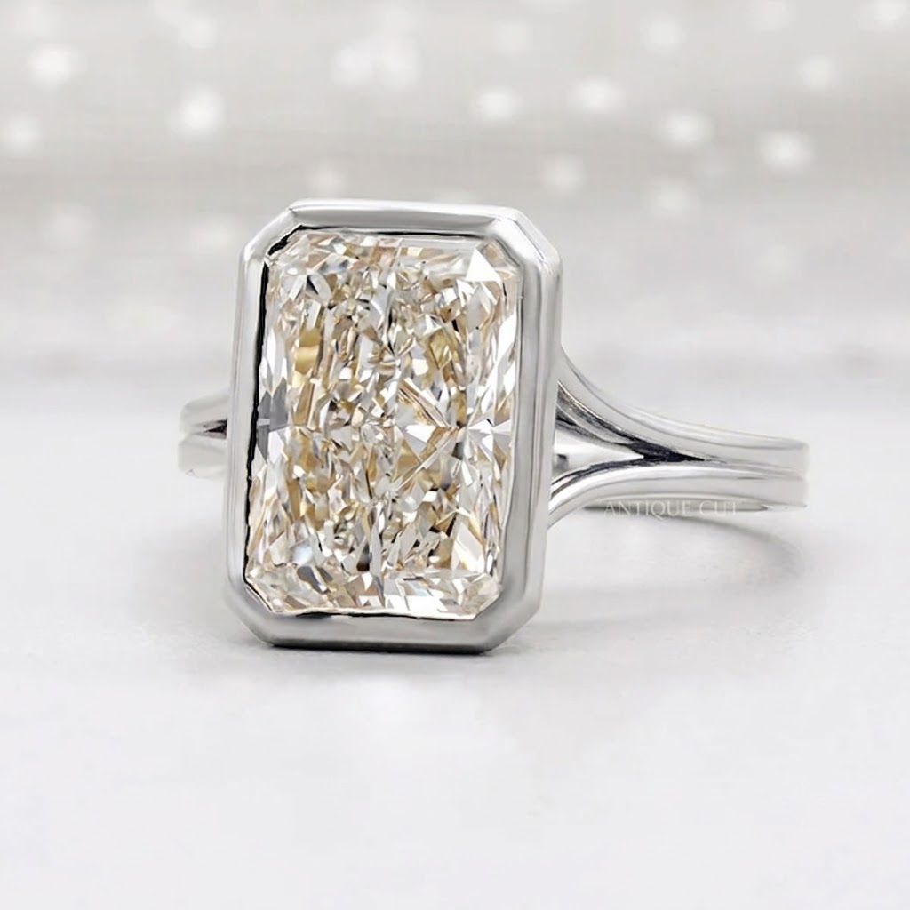 10k White Gold, 14k White Gold, 18k White Gold, Platinum