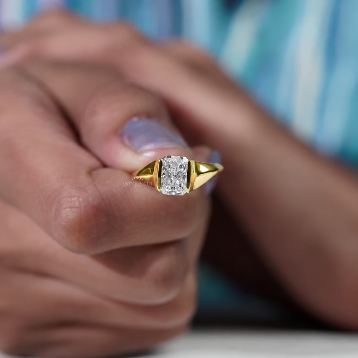 10k Yellow Gold, 14k Yellow Gold, 18k Yellow Gold