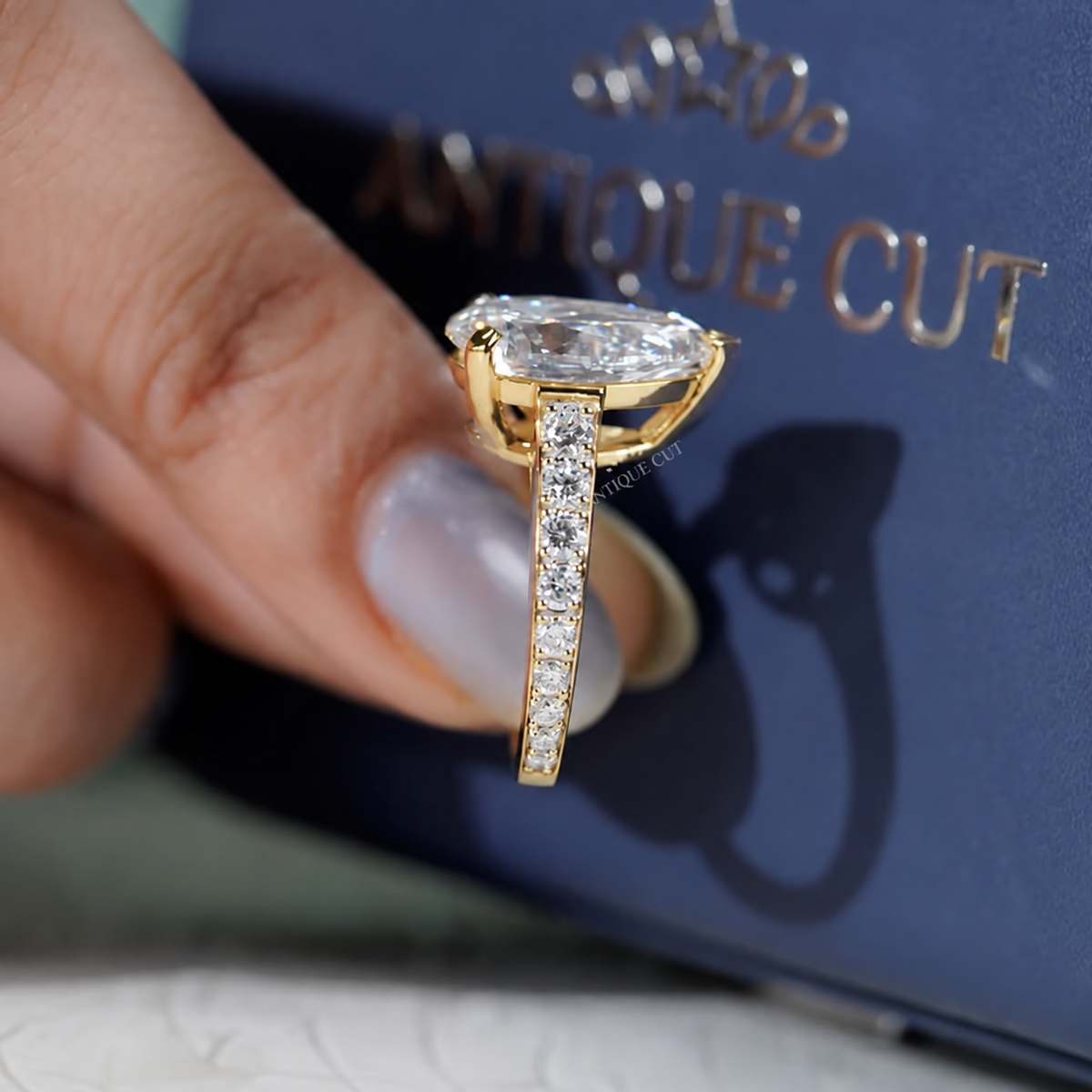 10k Yellow Gold, 14k Yellow Gold, 18k Yellow Gold