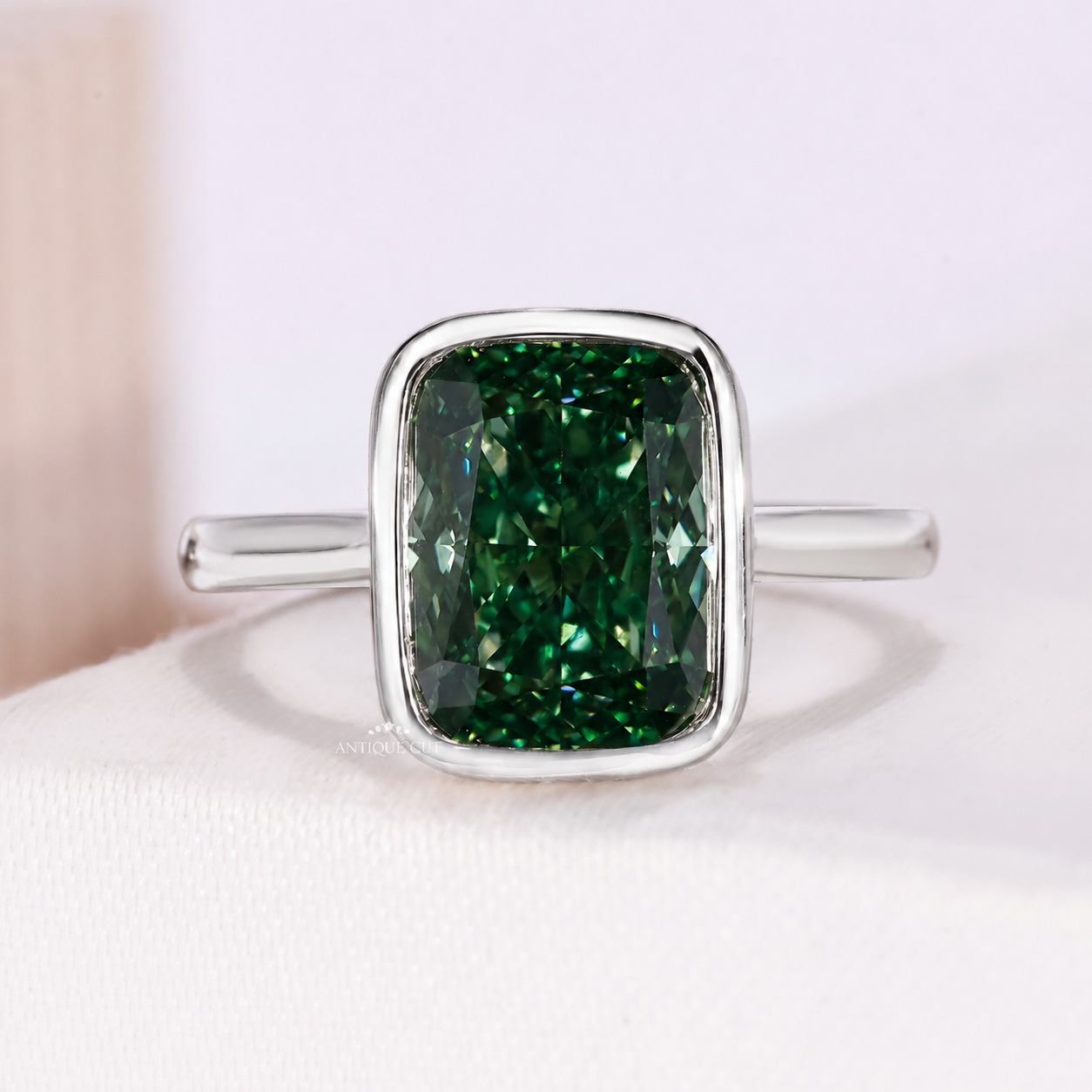 10k White Gold, 14k White Gold, 18k White Gold, Platinum