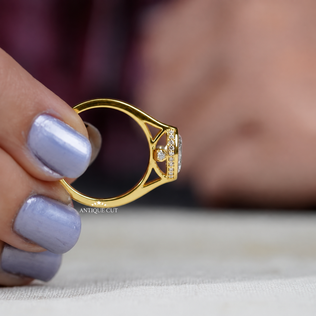 10k Yellow Gold, 14k Yellow Gold, 18k Yellow Gold