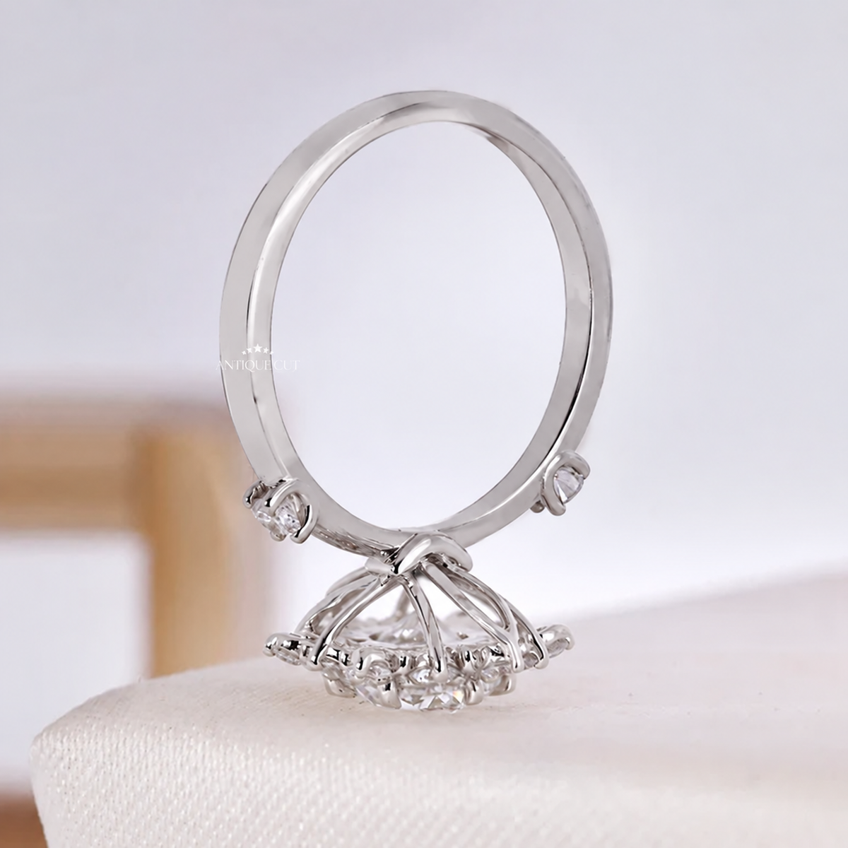 10k White Gold, 14k White Gold, 18k White Gold, Platinum
